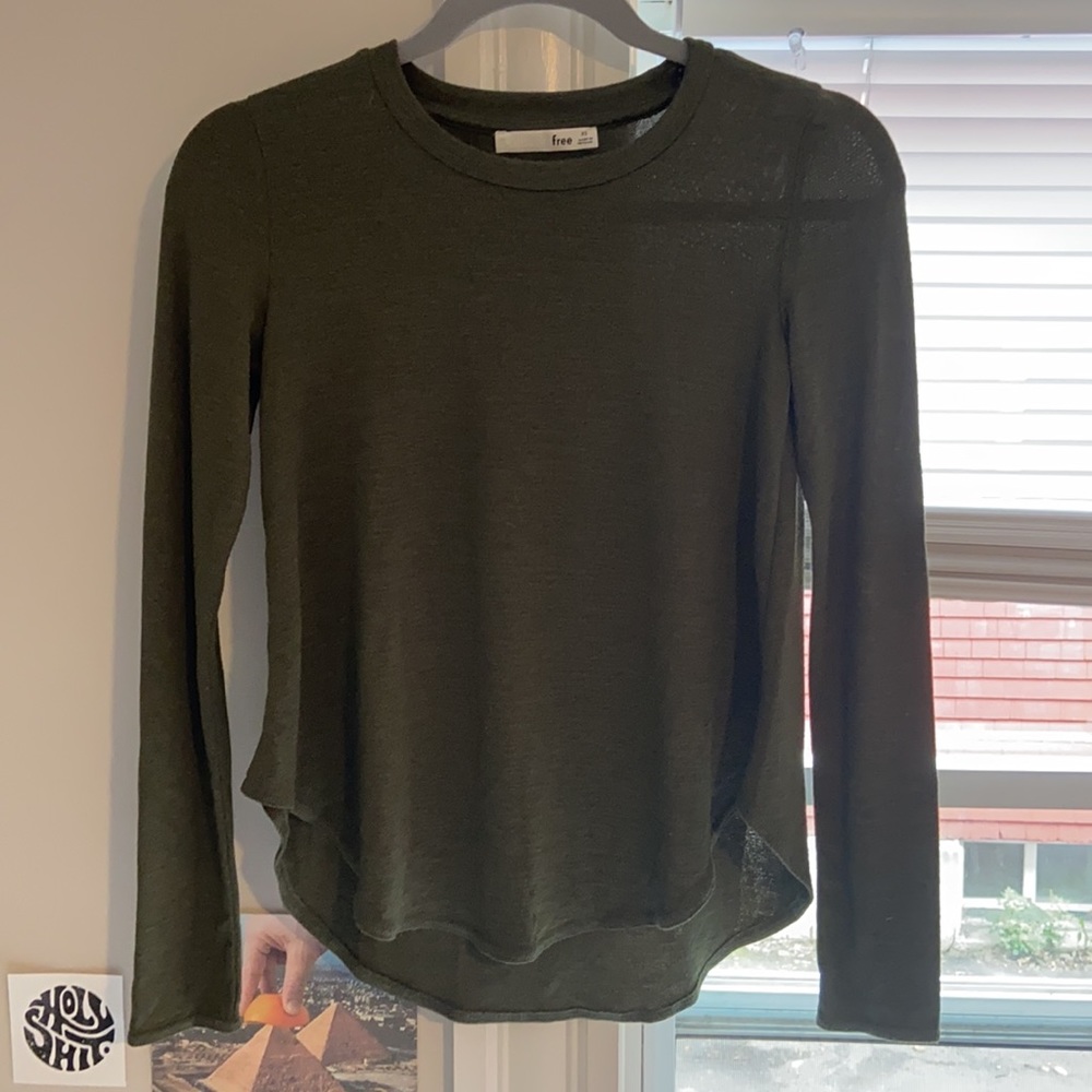 Aritzia Wilfrid Green long sleeve